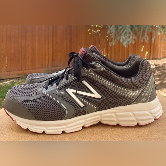 NEW Men’s New Balance 470v1 Gray Red ME470LG1 Running Shoes. Size 14 (2E) Wide